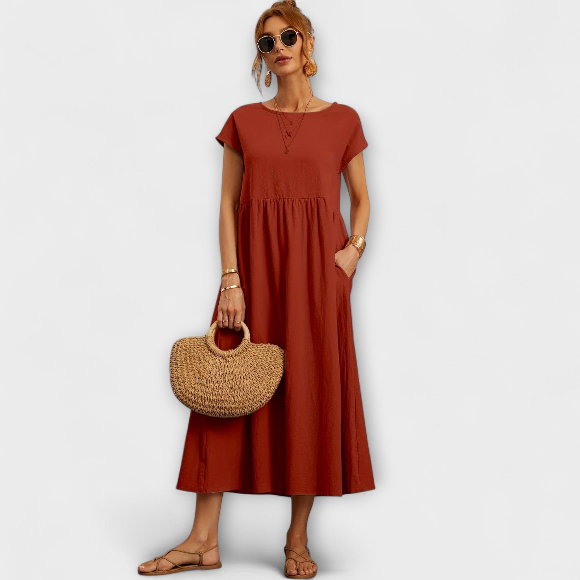 Magnolia | Robe midi avec poches et coupe décontractée