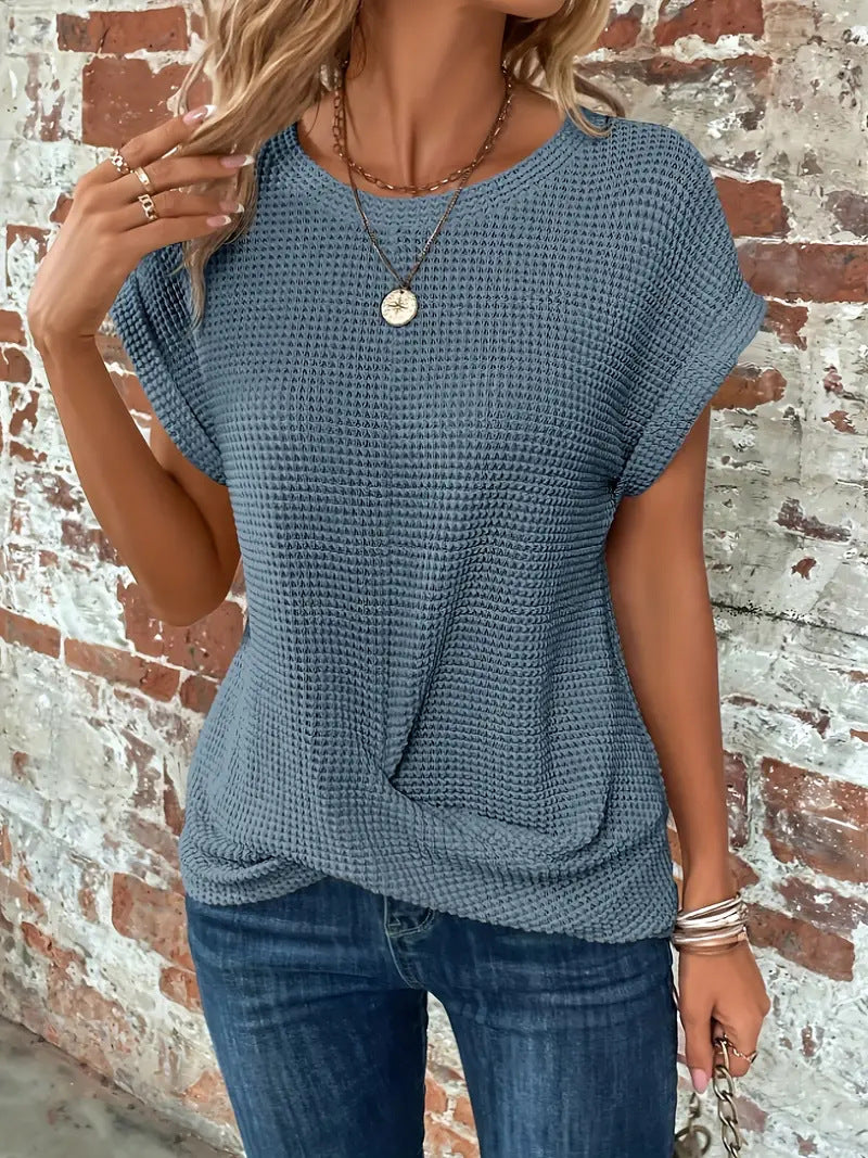 Heloísa | T-shirt à col rond douce et romantique