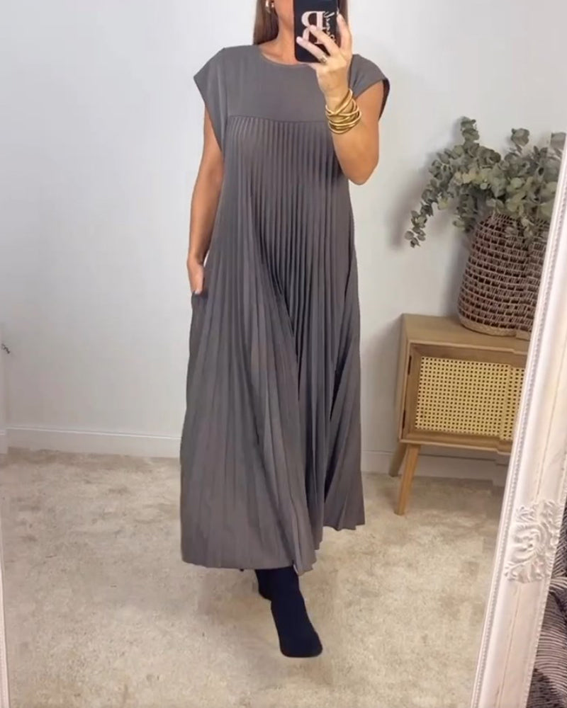 Amada | Robe sans manches plissée