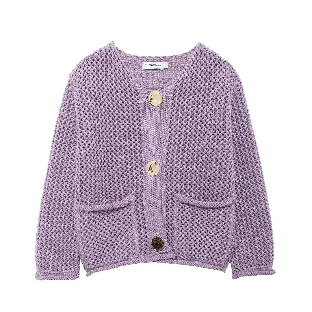 Violette | Veste en maille avec boutons dorés