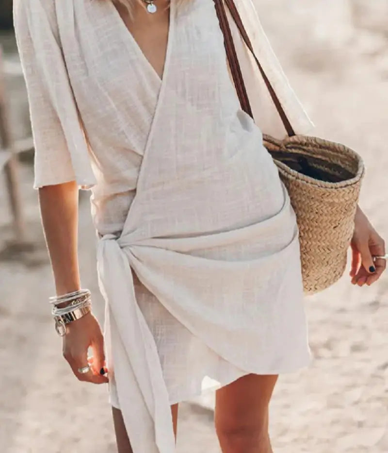 Angelin | Robe en lin à décolleté en V